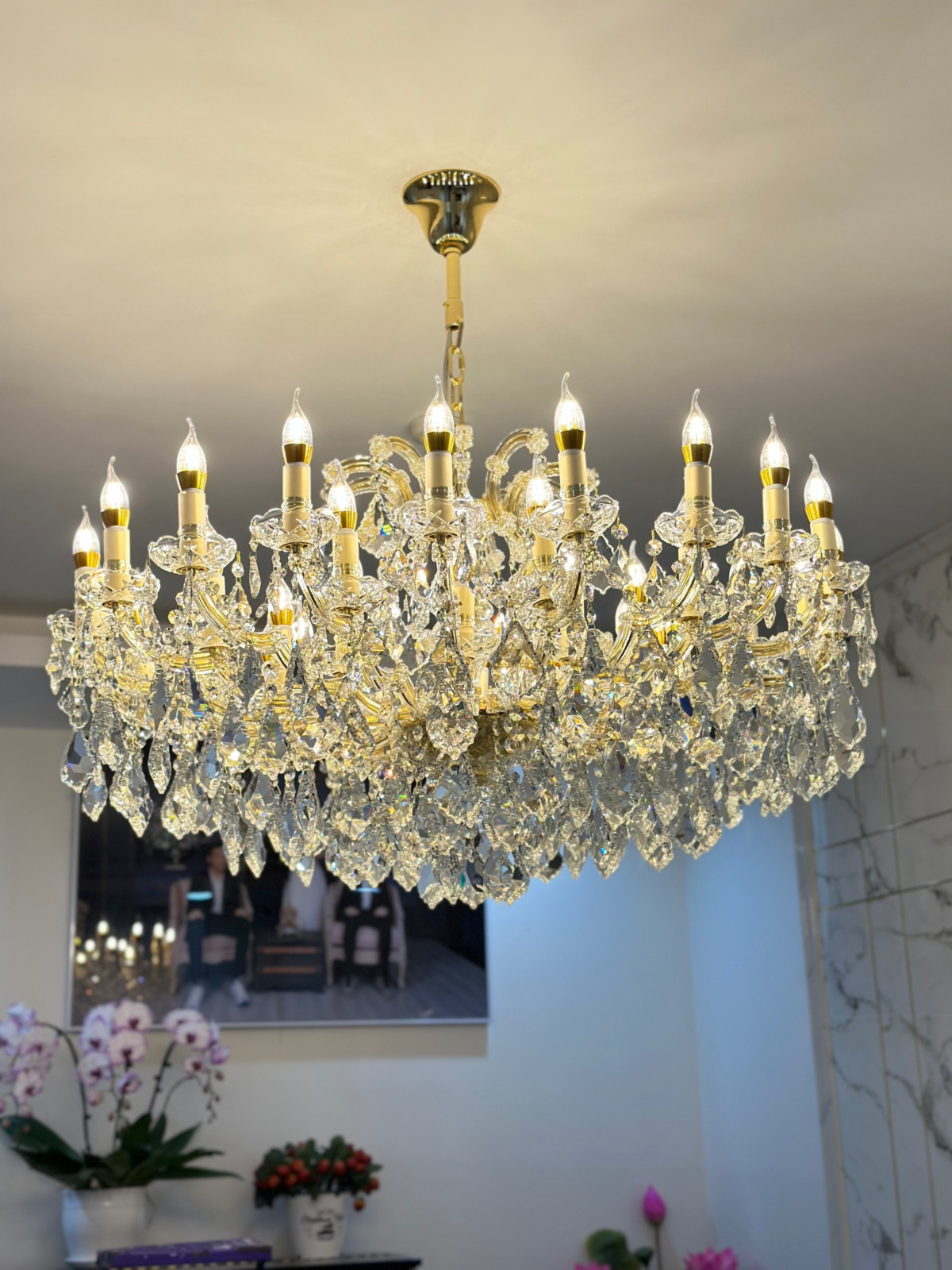 Đèn chùm pha lê phòng khách DC5285T40 ánh sáng vàng