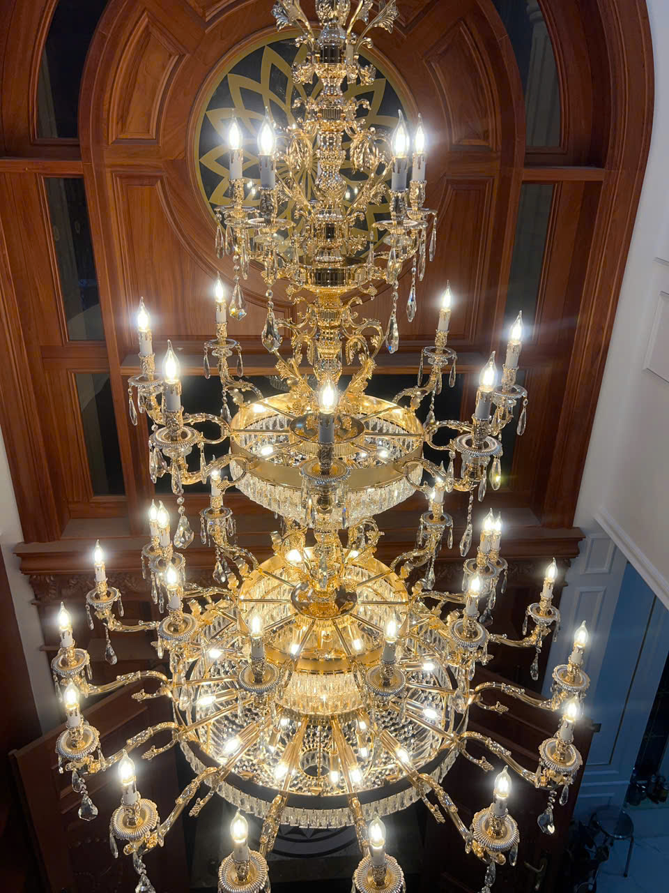 chi tiết Đèn chùm thông tầng pha lê K9 cao cấp DC6237T39