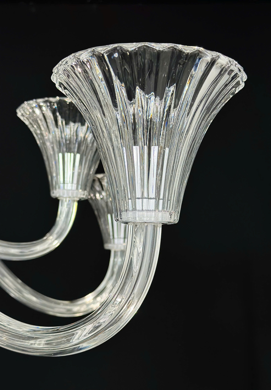 ảnh chụp thực tế hoa pha lê Đèn chùm pha lê hoa trắng 18 tay DC9008T18