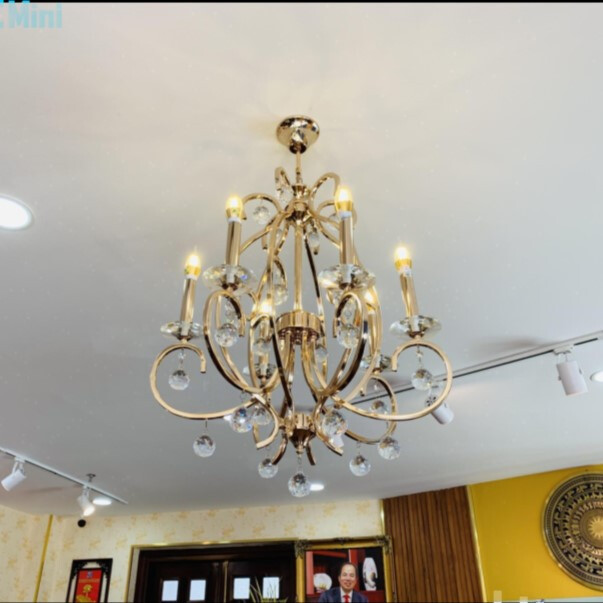 Đèn Chùm Phòng Khách Chung Cư – Mẫu Đẹp, Cách Chọn & Bảng Giá