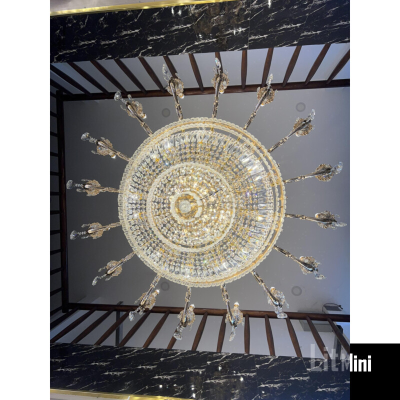 Đèn Chùm Thông Tầng Dài 2.5m – Mẫu Đẹp, Tư Vấn Chọn Theo Chiều Cao Trần