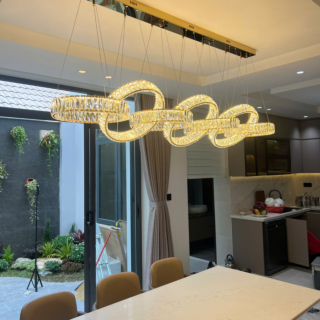 Đèn thả pha lê 7 vòng tròn Led 3 chế độ màu dài 1.8m THD7059N7