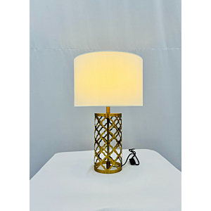 Đèn Bàn Trang Trí Cao Cấp Thân Kim Loại Cắt CNC Nghệ Thuật DB42