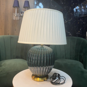 Đèn Bàn Gốm Sứ Cao Cấp Thiết Kế Khía Dọc Sang Trọng DB81