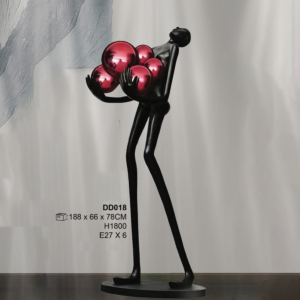 Đèn Đứng Trang Trí Nghệ Thuật Hình Nhân Cách Điệu Hiện Đại DD018