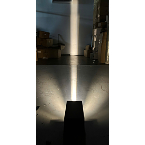 Đèn Tường Hiện Đại Tia Sáng Chiếu Xa 10 Mét VNTBD105T1