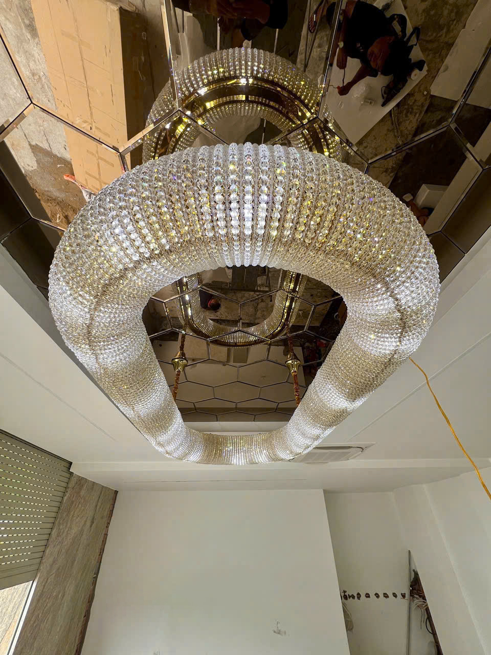 Đèn pha lê hiện đại