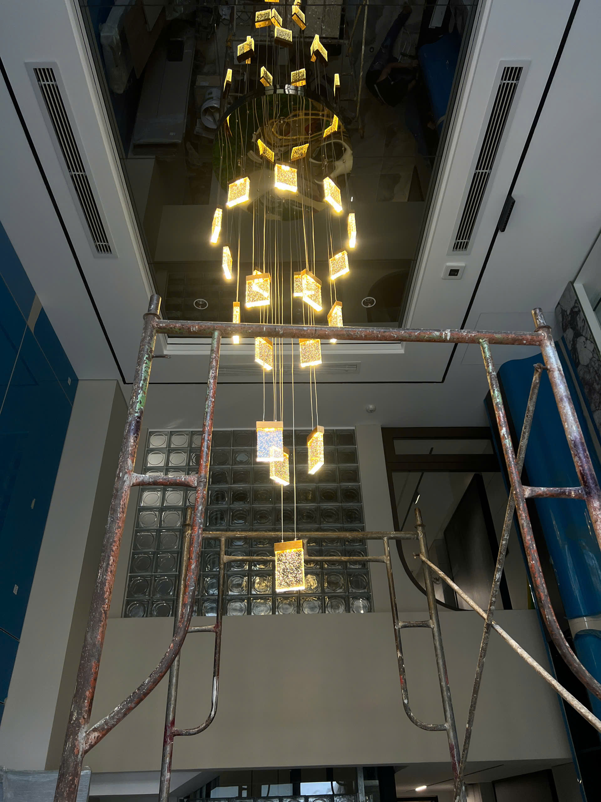 ảnh chụp đèn chùm