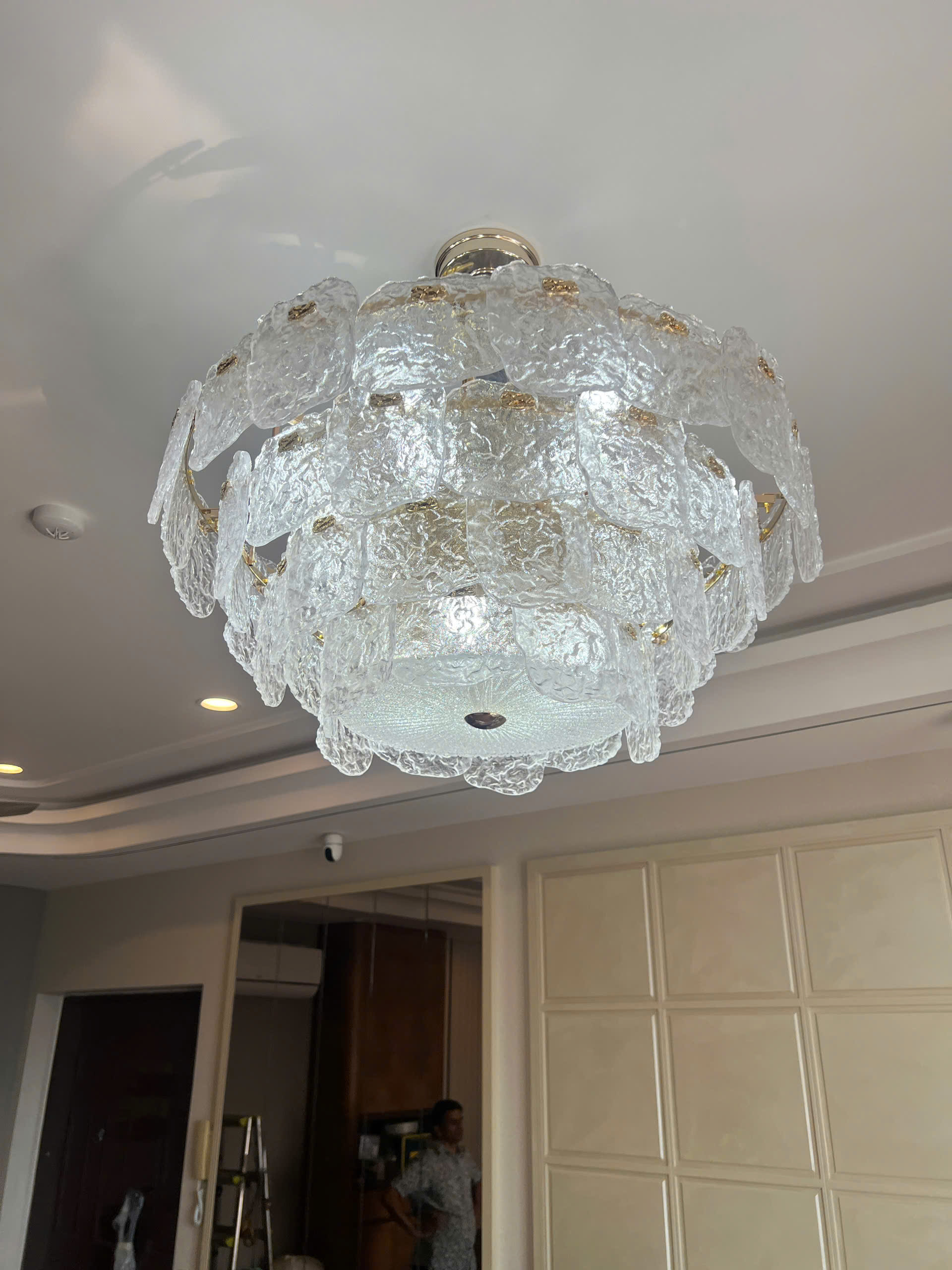 Đèn pha lê ánh sáng trắng TPL009T800