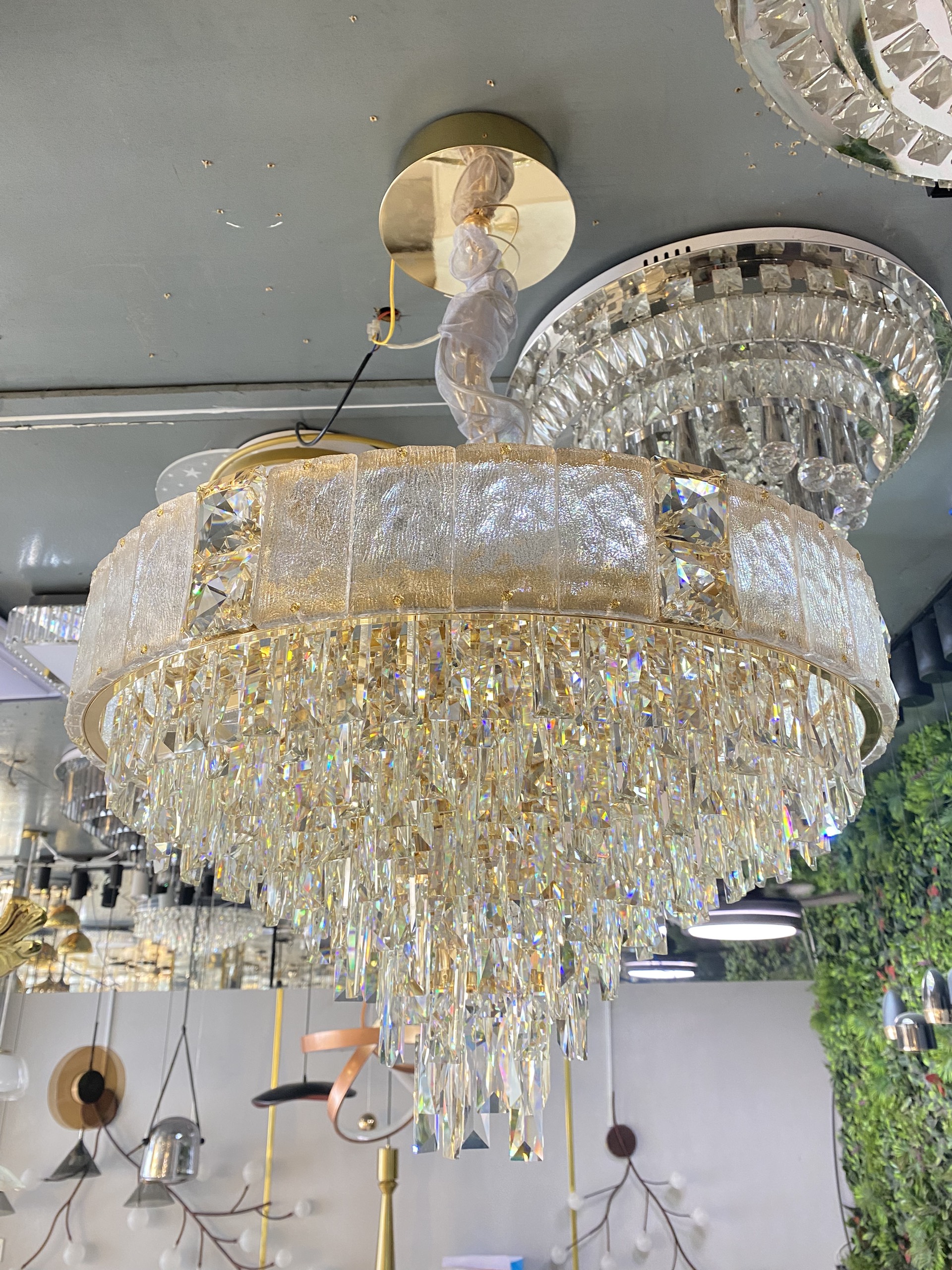 Đèn chùm ánh sáng trung tính TPL326T600