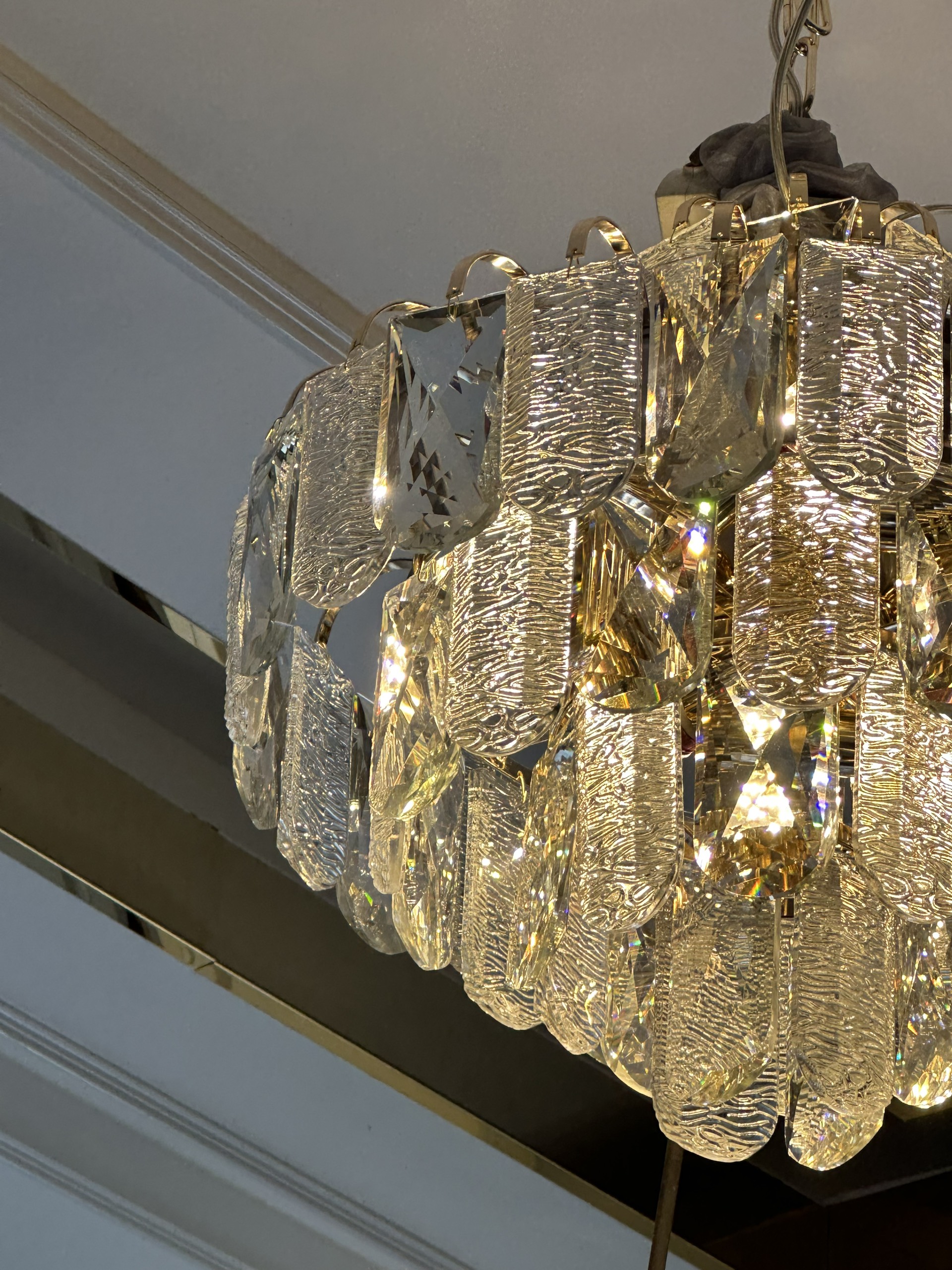 Chi tiết pha lê đèn TPL6291T480