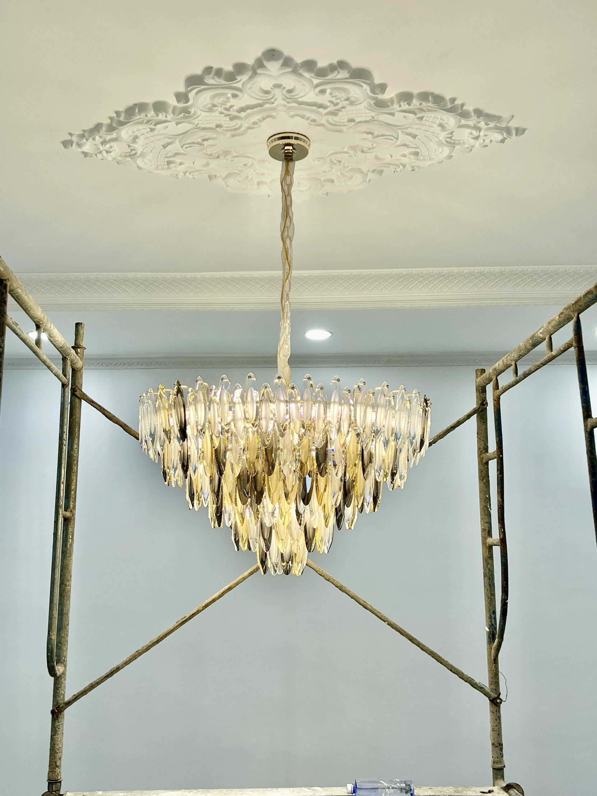 Đèn pha lê cao cấp ánh sáng vàng TPL708T950