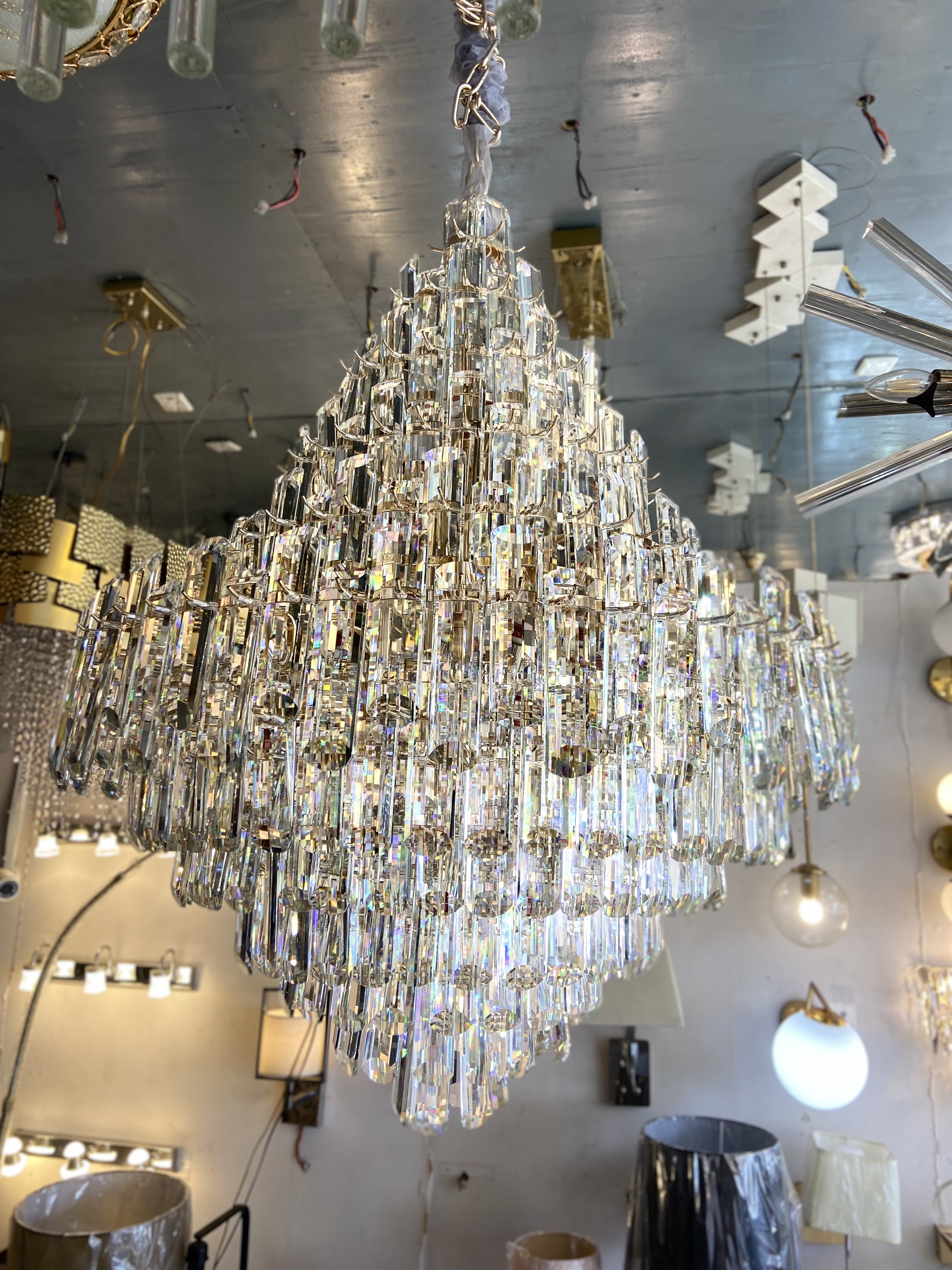 Đèn pha lê K9 ánh sáng trắng