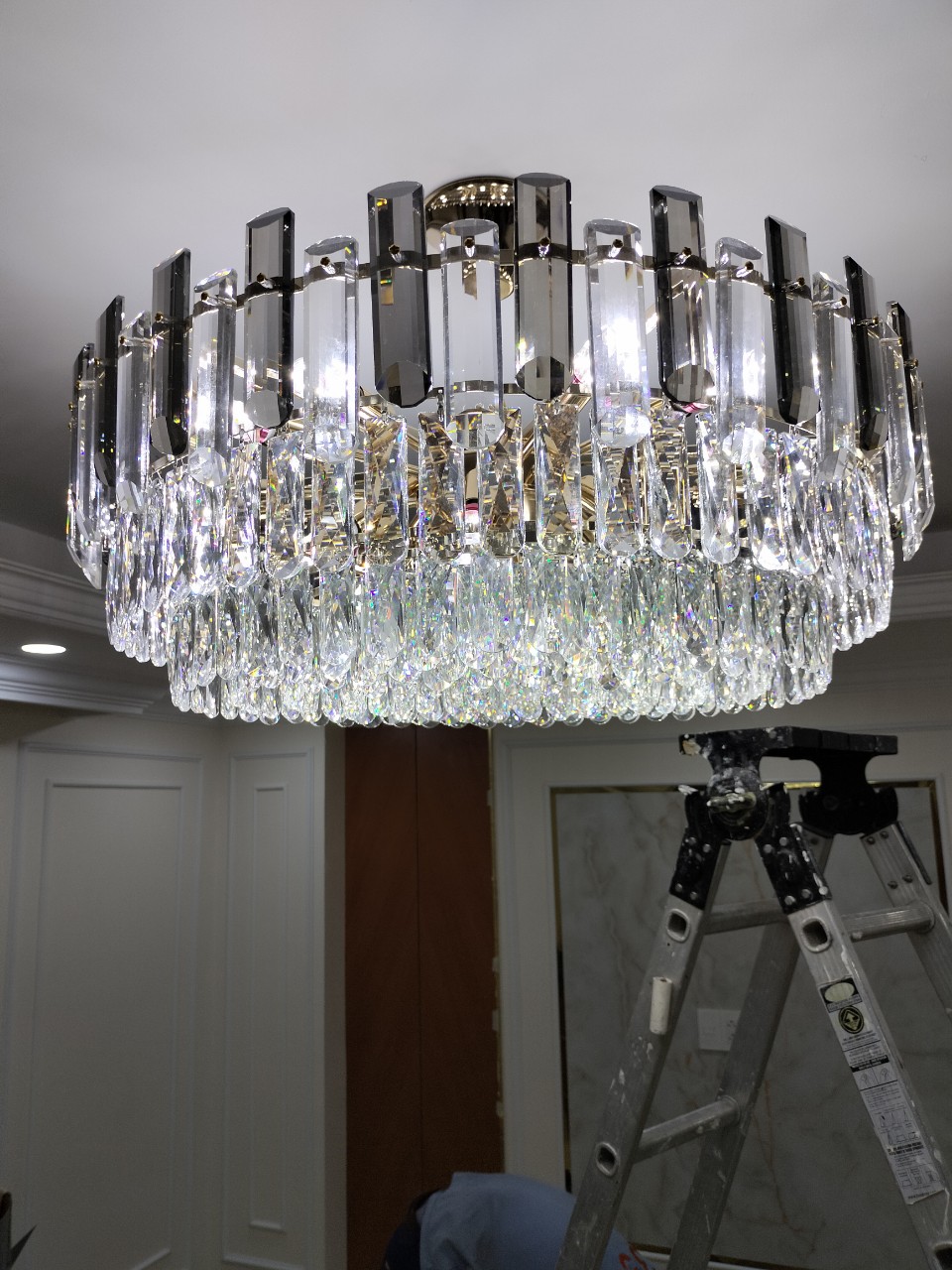 Chi tiết pha lê Đèn pha lê cao cấp đường kính 75cm TPL88207T750