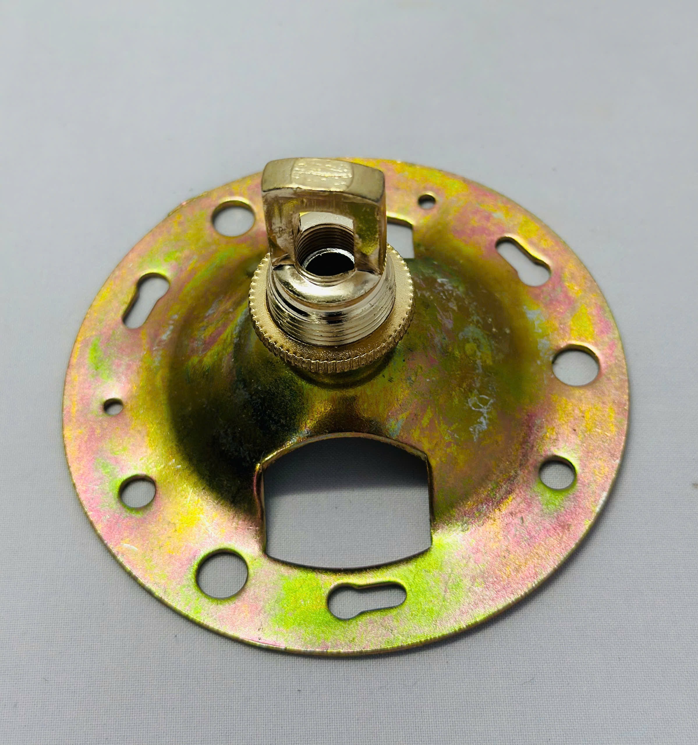 Pát treo đèn TPL8879T600