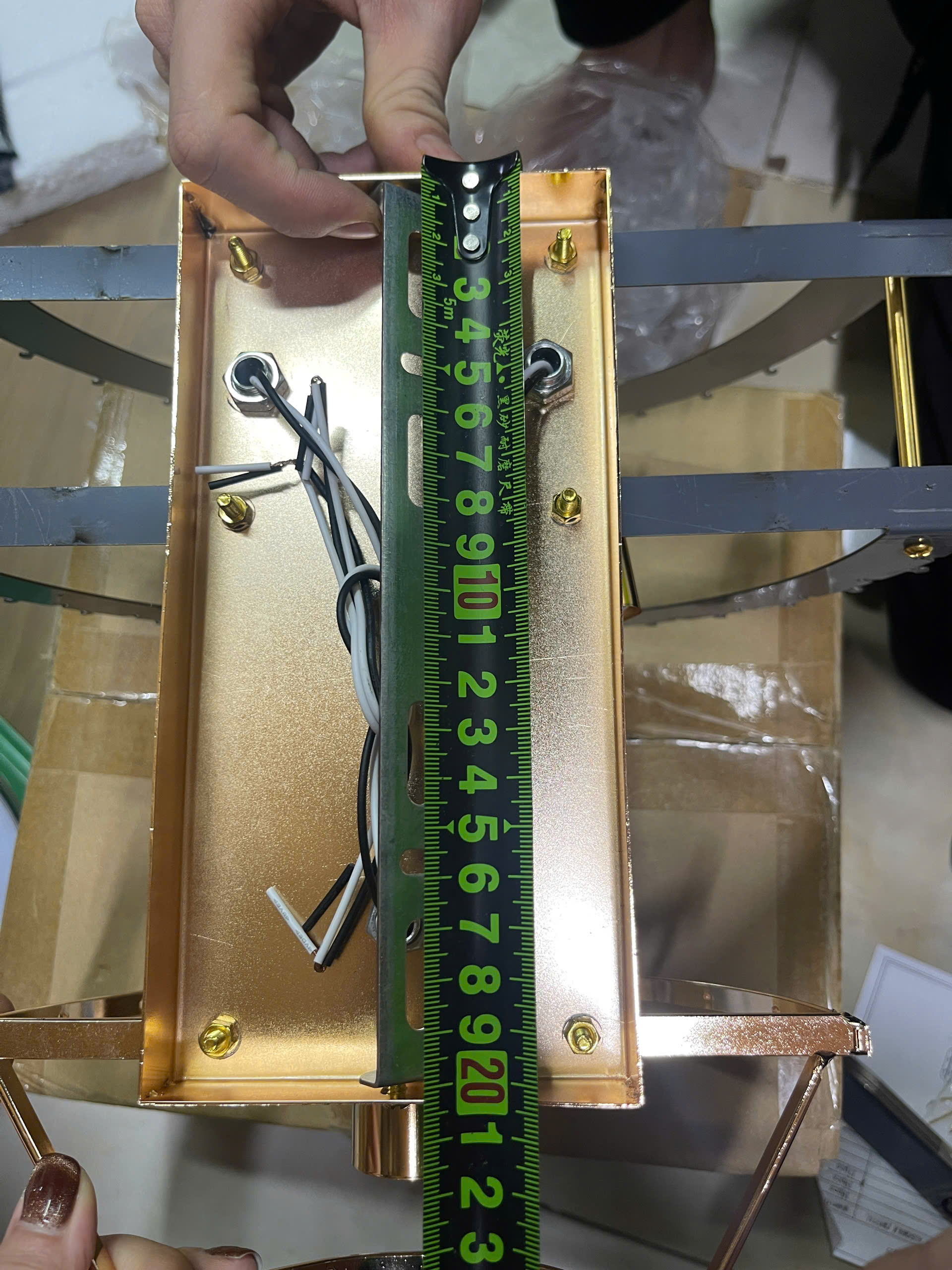 Kích thước khung đèn tường pha lê VPL88198