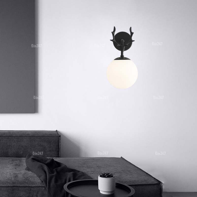 Đèn gắn tường hình cầu đầu hươu VB-1755/1BK