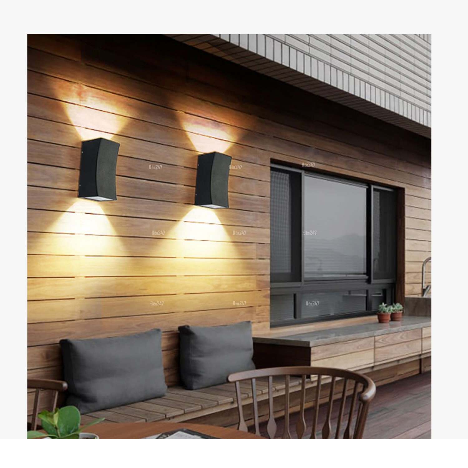 Đèn tường trụ vuông 2 đầu cong VL-055