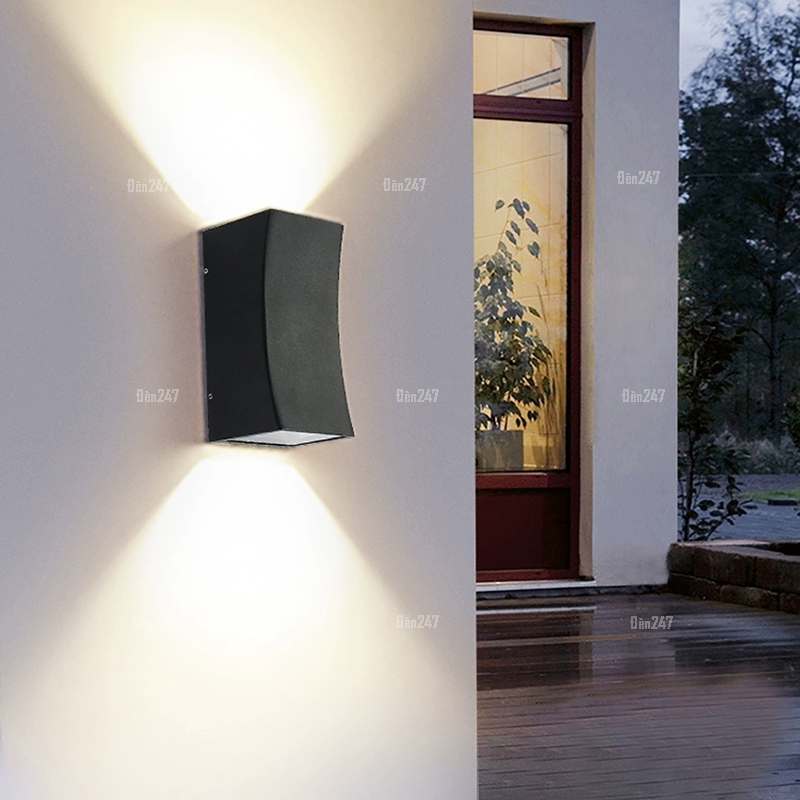 Đèn tường trụ vuông 2 đầu cong VL-055