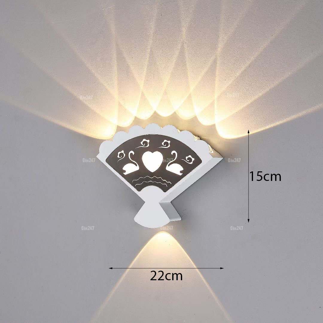 Đèn quạt 8 tia sáng gắn tường màu trắng VL-1153/8