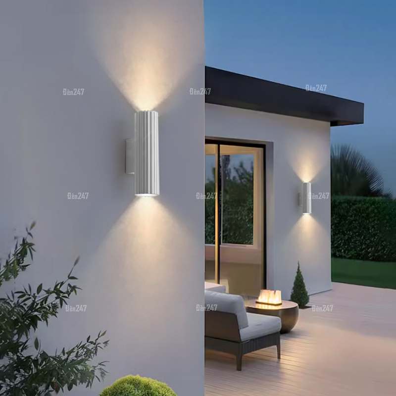 Đèn hắt tường 2 đầu trụ tròn trắng nhám VL-2242/2