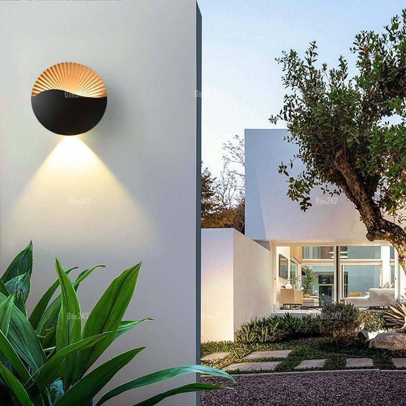 Đèn mặt trời gắn tường ngoài trời VL-2500/BK