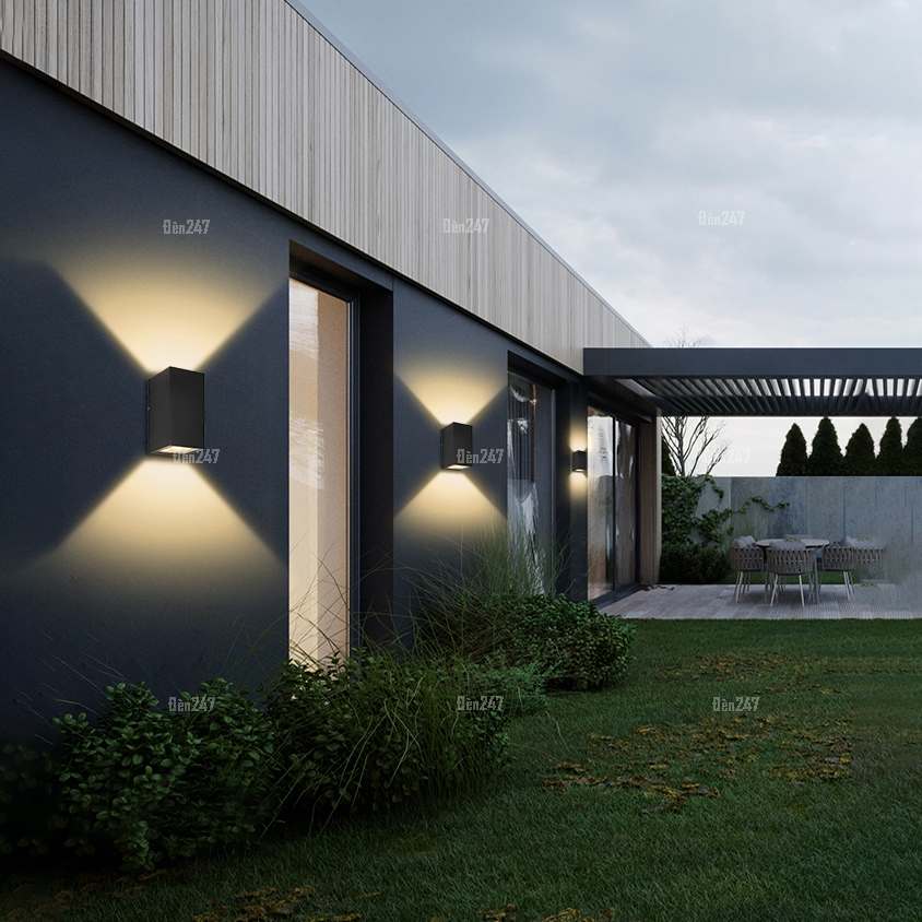 Đèn gắn tường trụ vuông đen VL-8003/2-BK