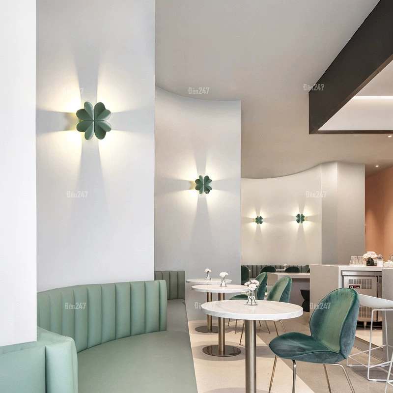 Đèn cỏ ba lá gắn tường VL-8642/GR