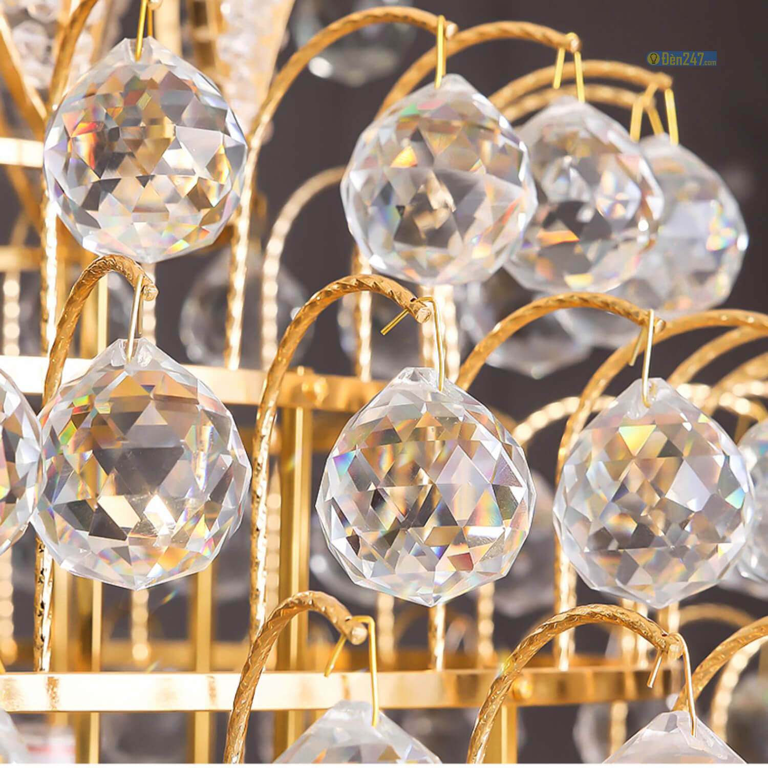 Đèn chùm pha lê thông tầng sảnh khách sạn CFL8189